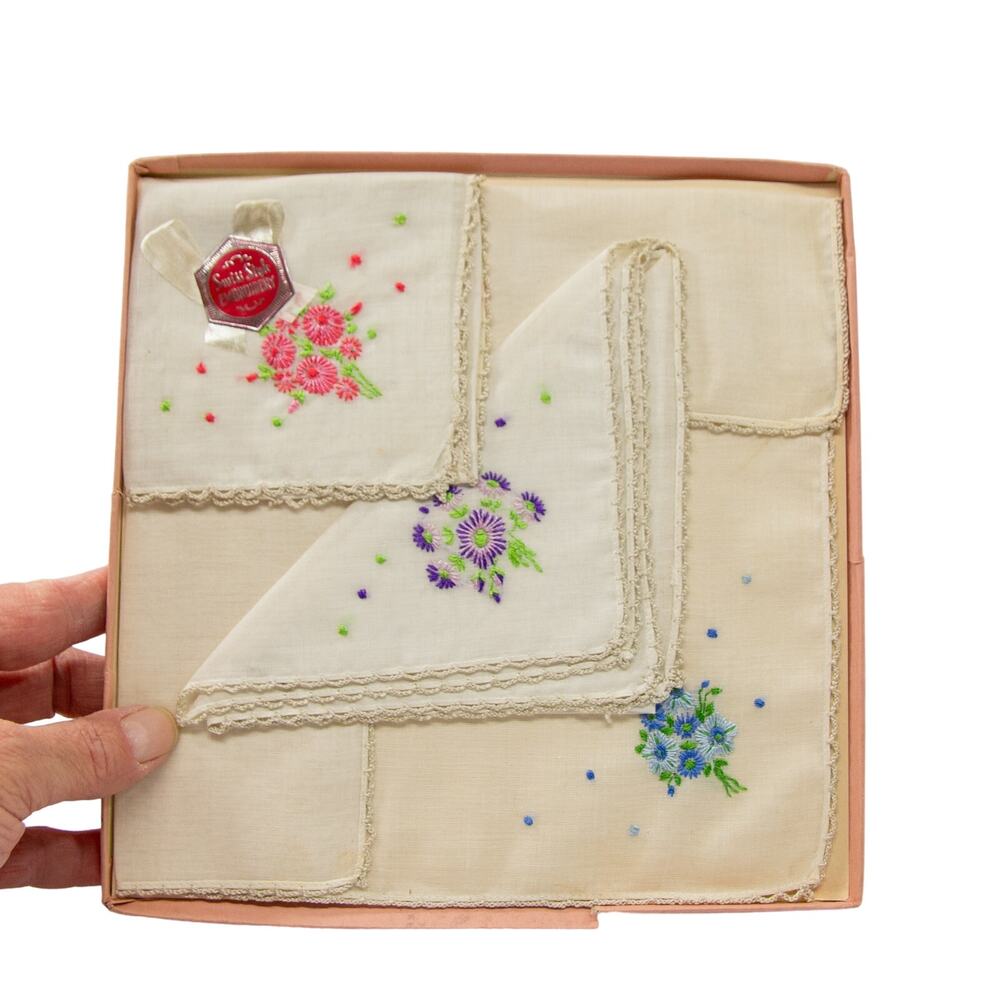 Vintage 1950s Swiss Embroidered Floral Linen handkerchief Set of 3 NOS in Box
